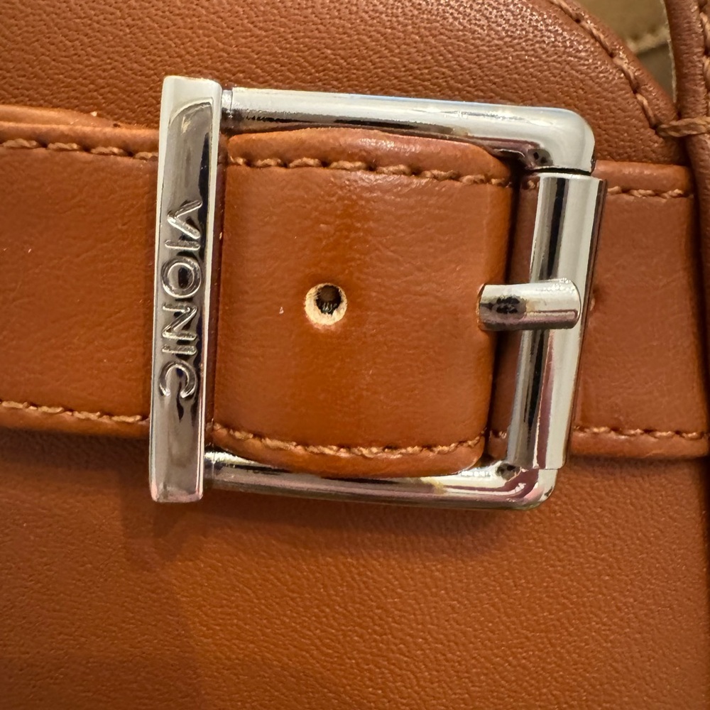Vionic Millie black leather bootie with silver buckle & side zipper - 9.5W NEW - Picture 3 of 13